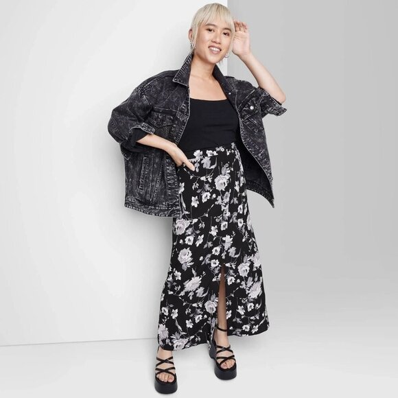 Small - Womens Button Front Printed Midi Skirt - Wild Fable - Black Floral - Picture 2 of 6